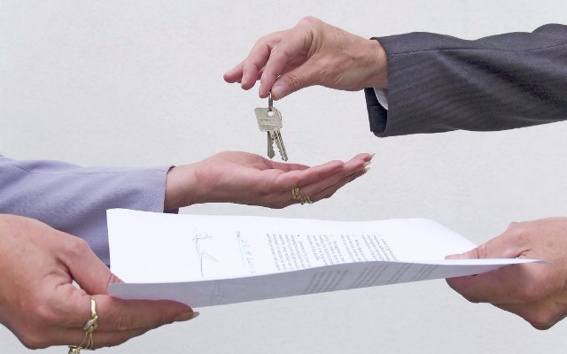 Обмен квартиры как одновременная продажа и покупка недвижимости